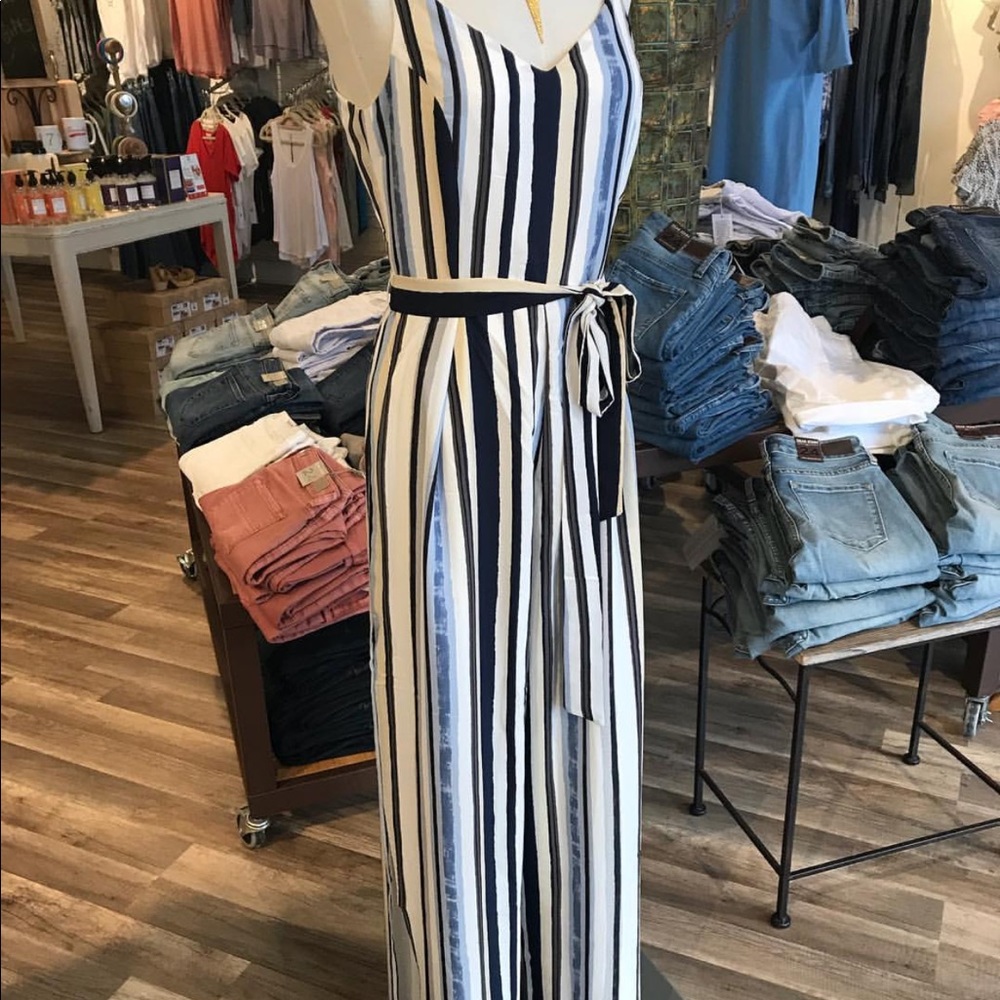jumpsuit
